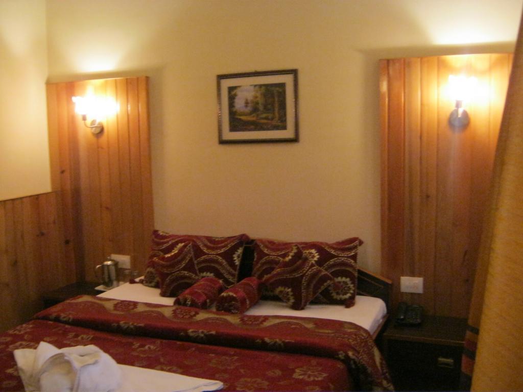 The Sikkim Regency Hotel Gangtok Szoba fotó